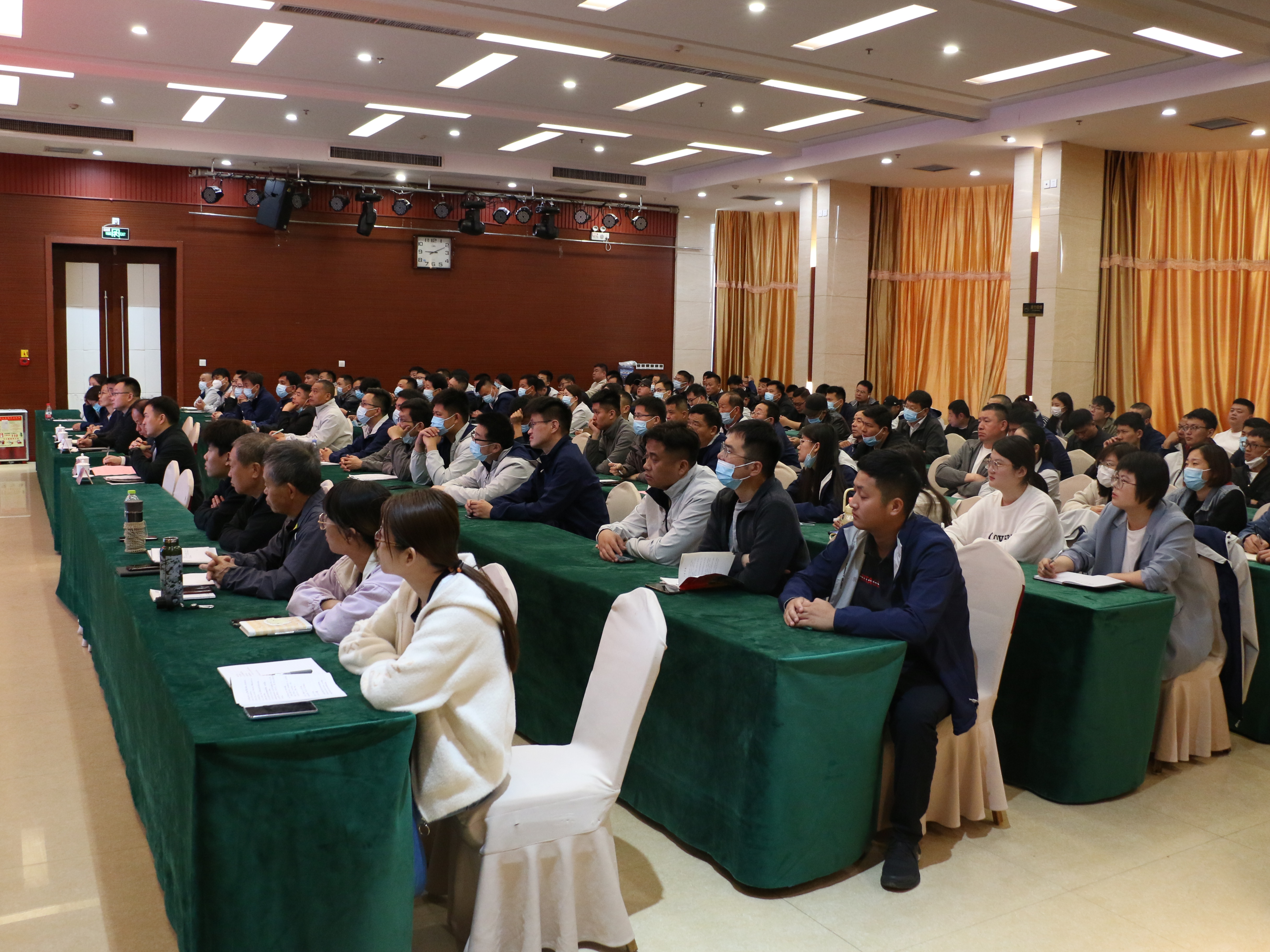 IMG_2495.JPG IMG_2495.JPG